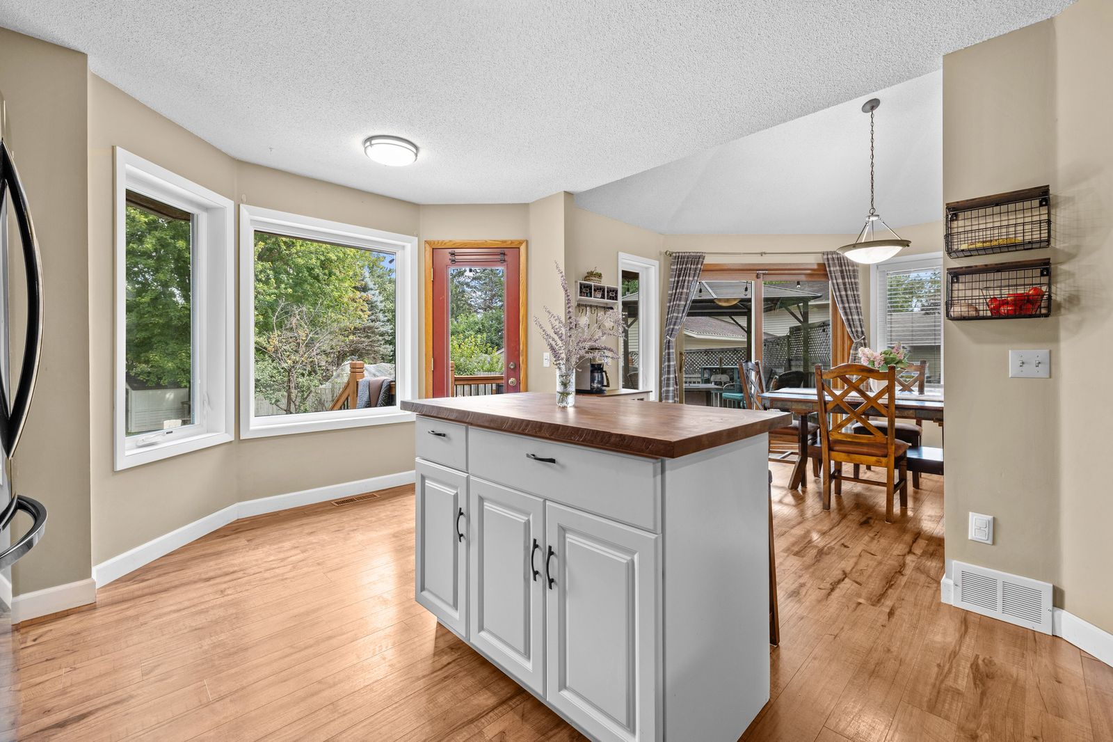 Photo of 10463 Homeward Hills Road, Eden Prairie, MN 55347