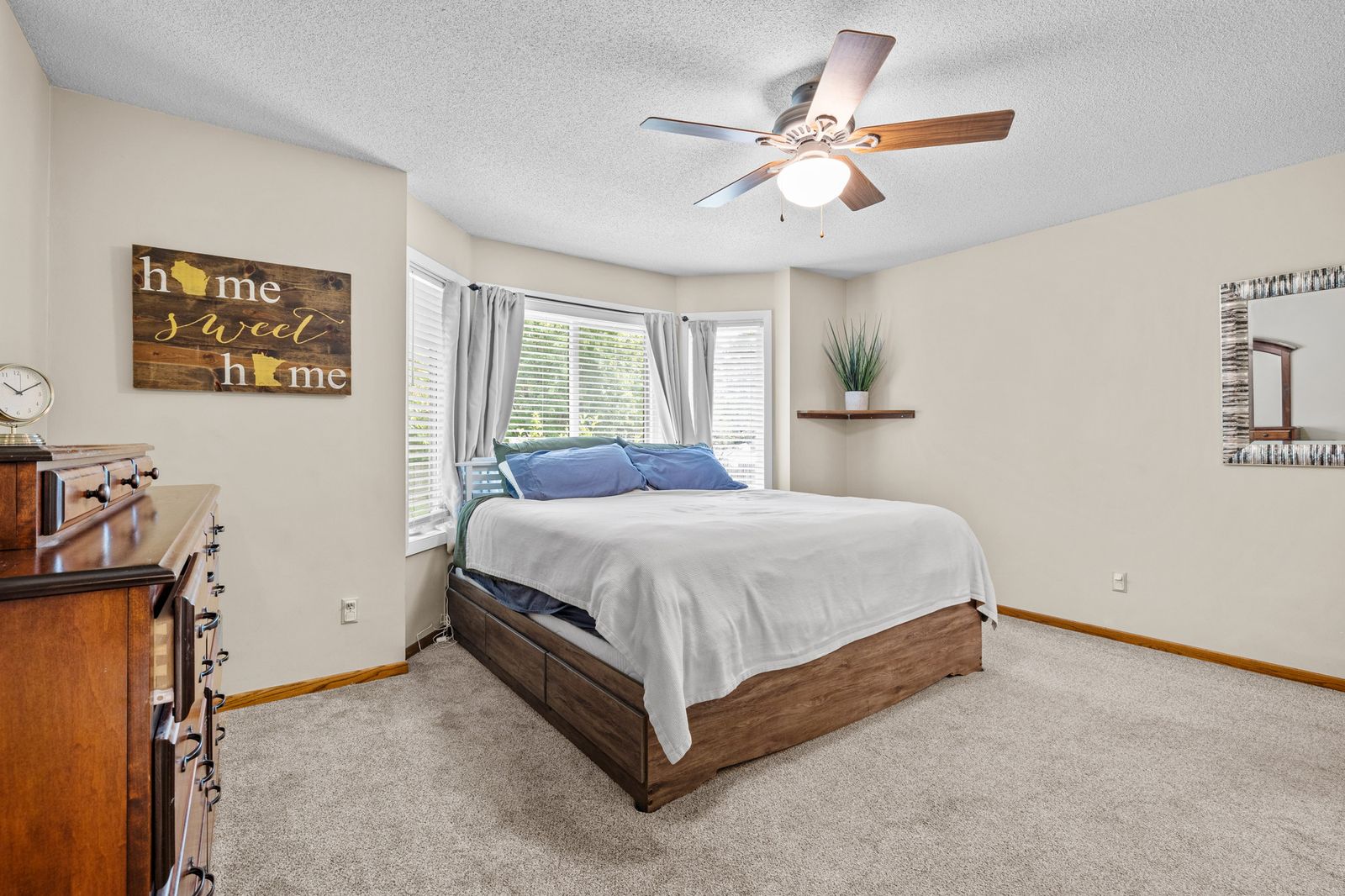 Photo of 10463 Homeward Hills Road, Eden Prairie, MN 55347
