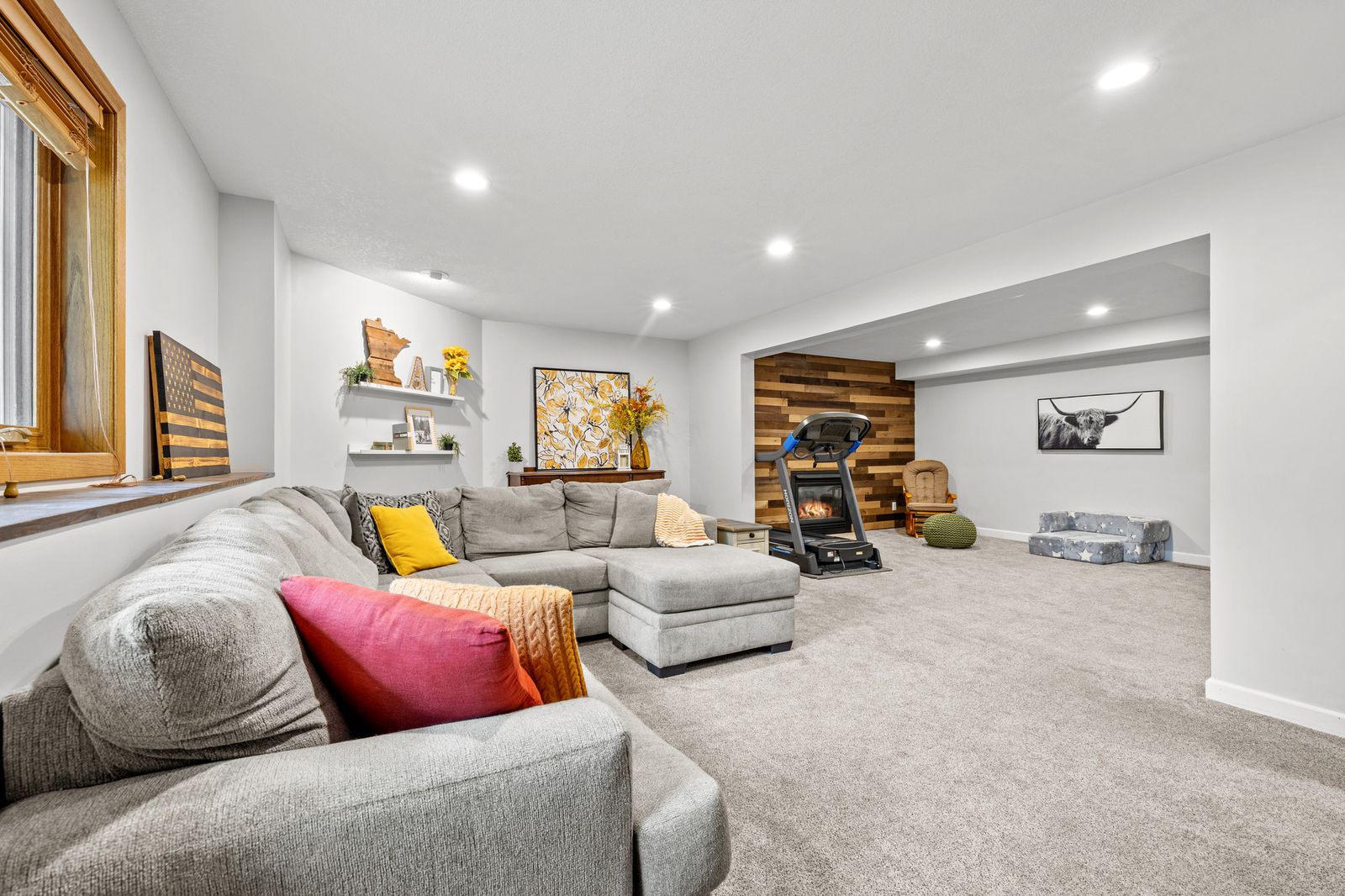 Photo of 10463 Homeward Hills Road, Eden Prairie, MN 55347