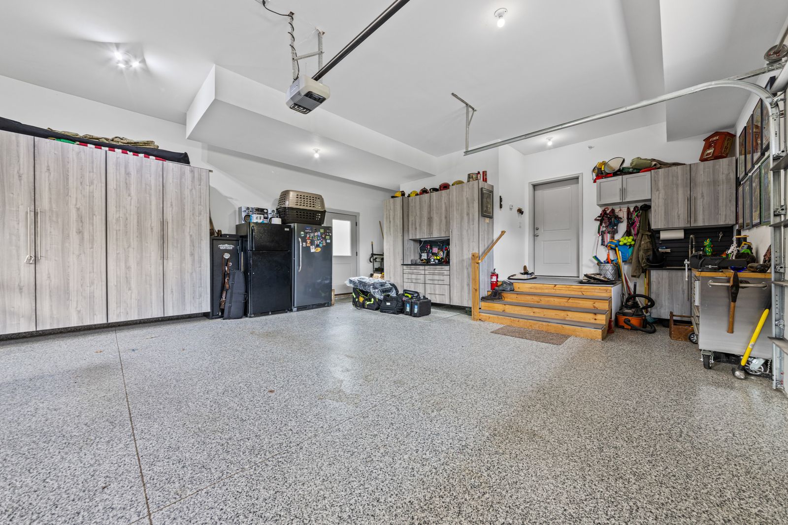 Photo of 1070 Old Long Lake Road, Long Lake, MN 55356