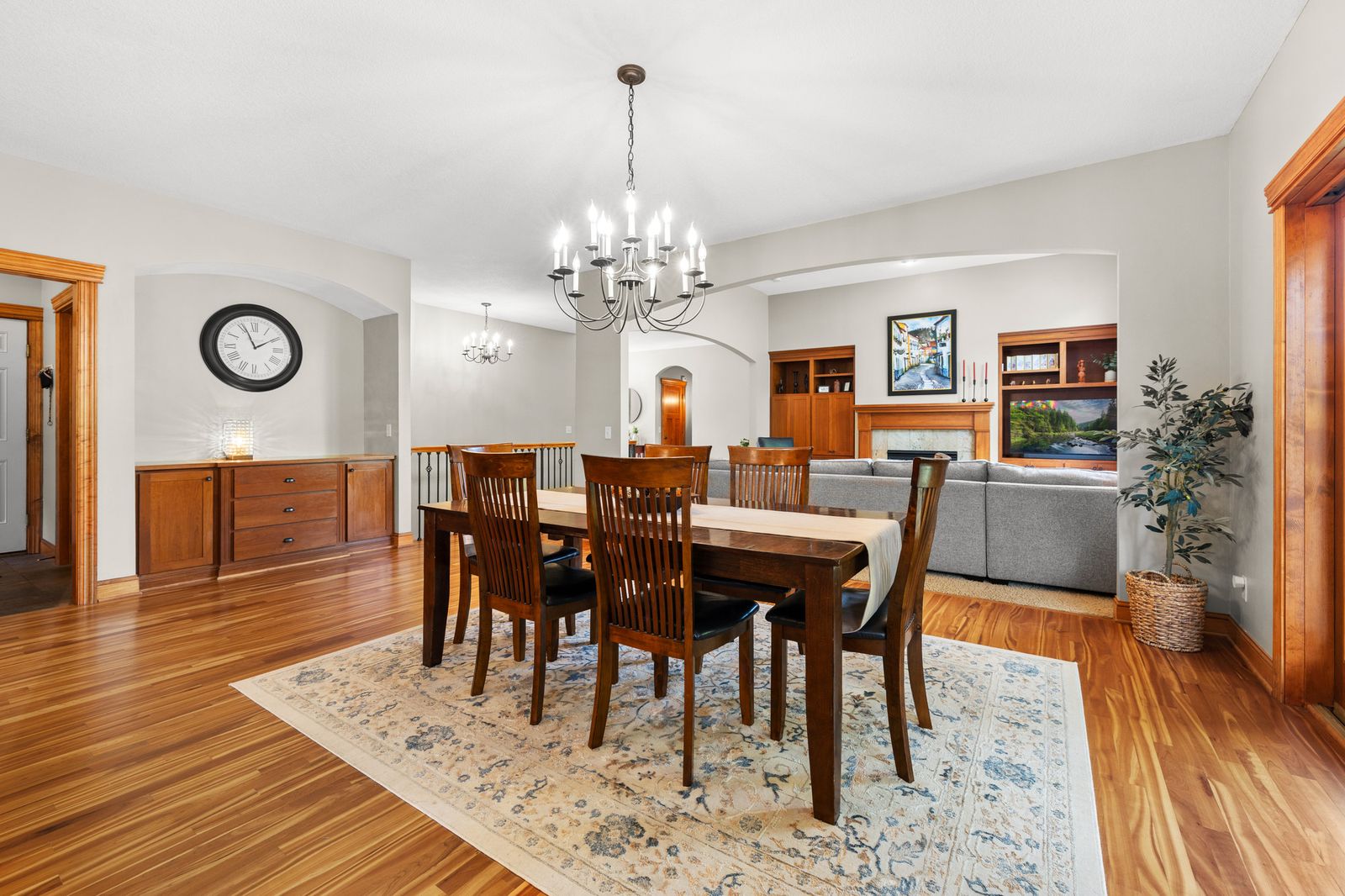 Photo of 11030 Sweetwater Path, Woodbury, MN 55129