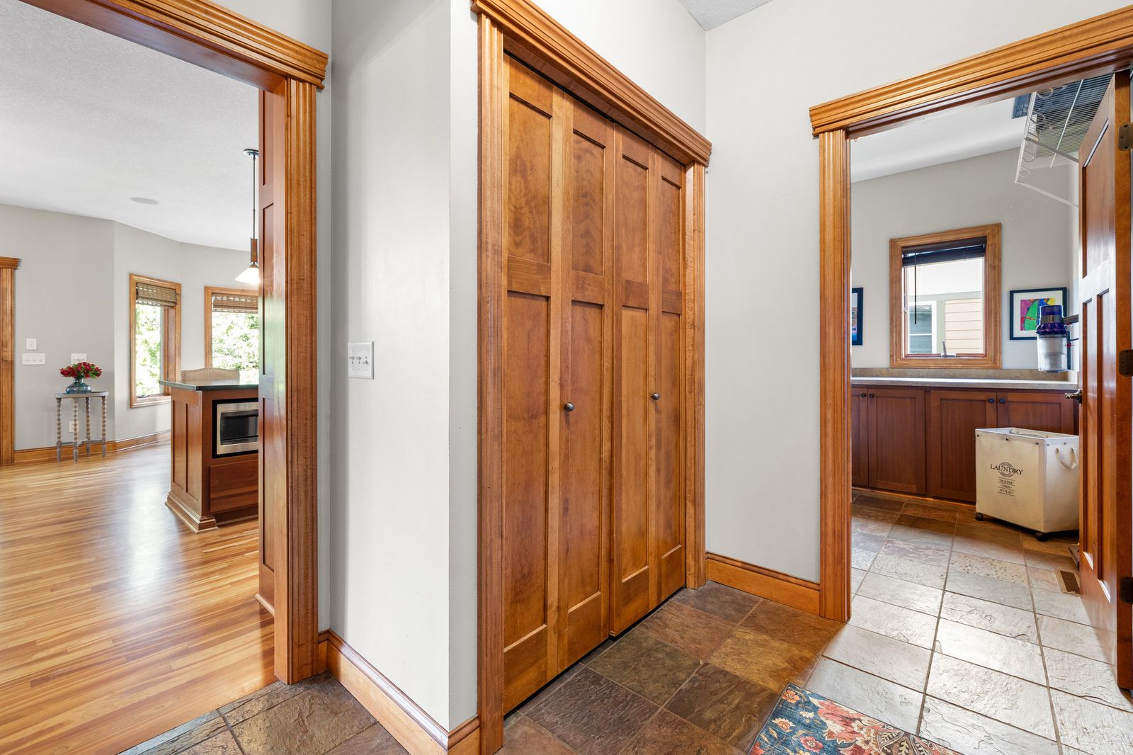 Photo of 11030 Sweetwater Path, Woodbury, MN 55129
