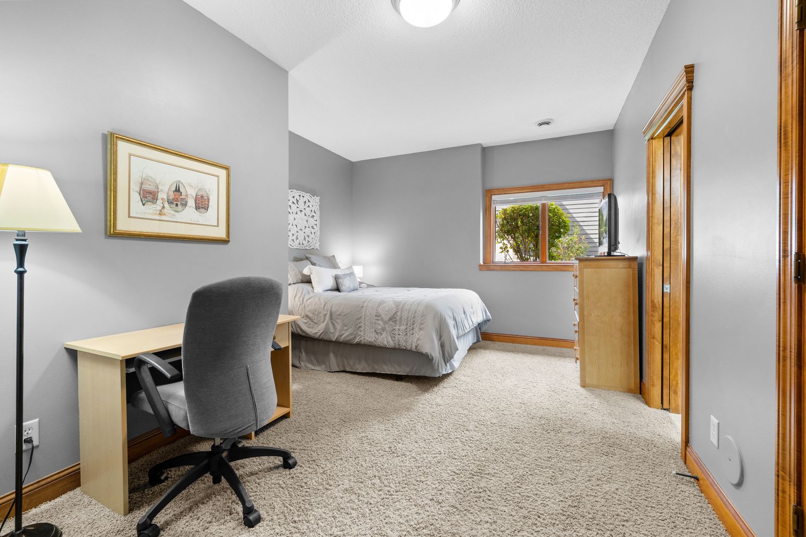 Photo of 11030 Sweetwater Path, Woodbury, MN 55129