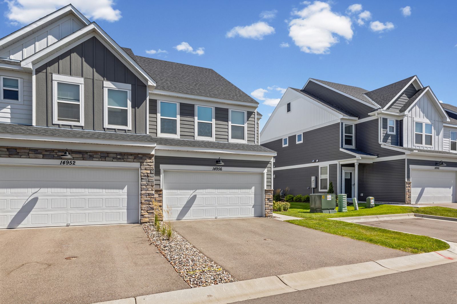 Photo of 14956 Athlone Place, Rosemount, MN 55068