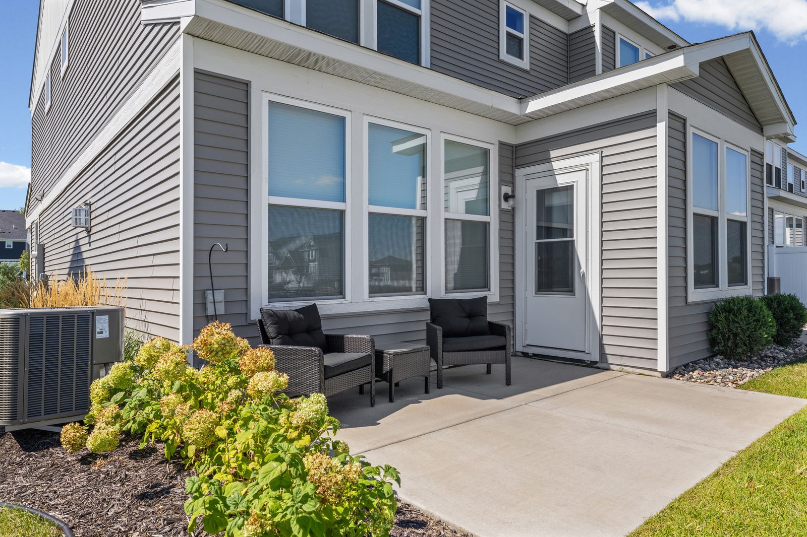 Photo of 14956 Athlone Place, Rosemount, MN 55068