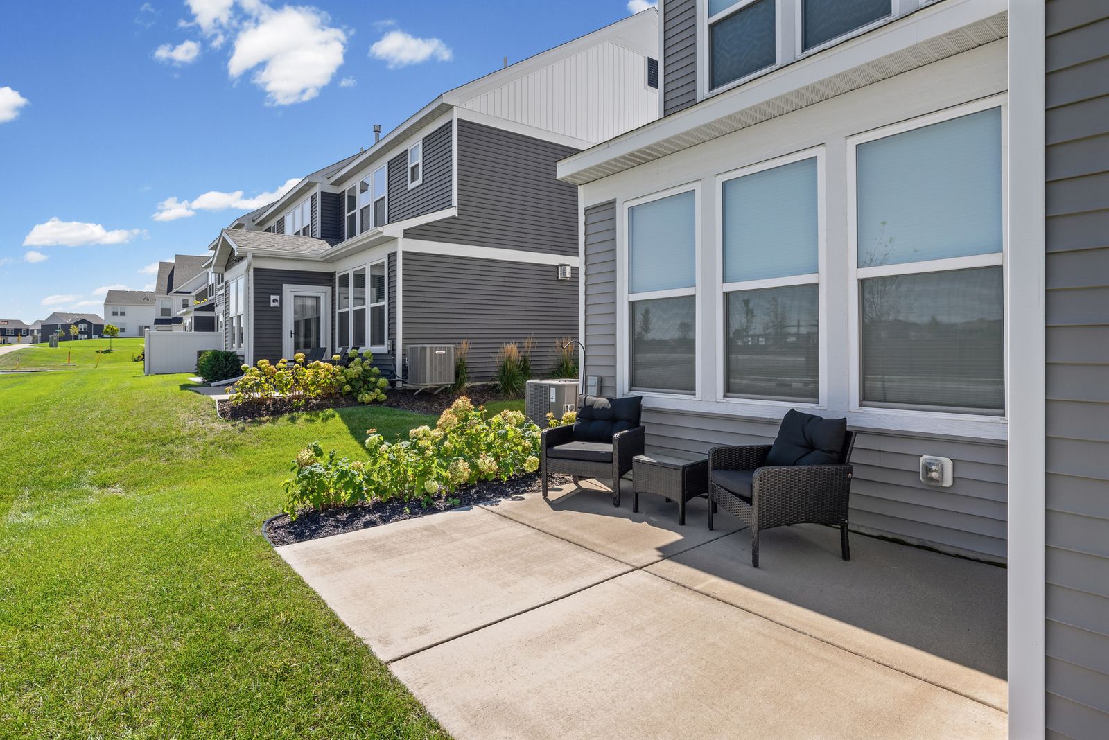 Photo of 14956 Athlone Place, Rosemount, MN 55068