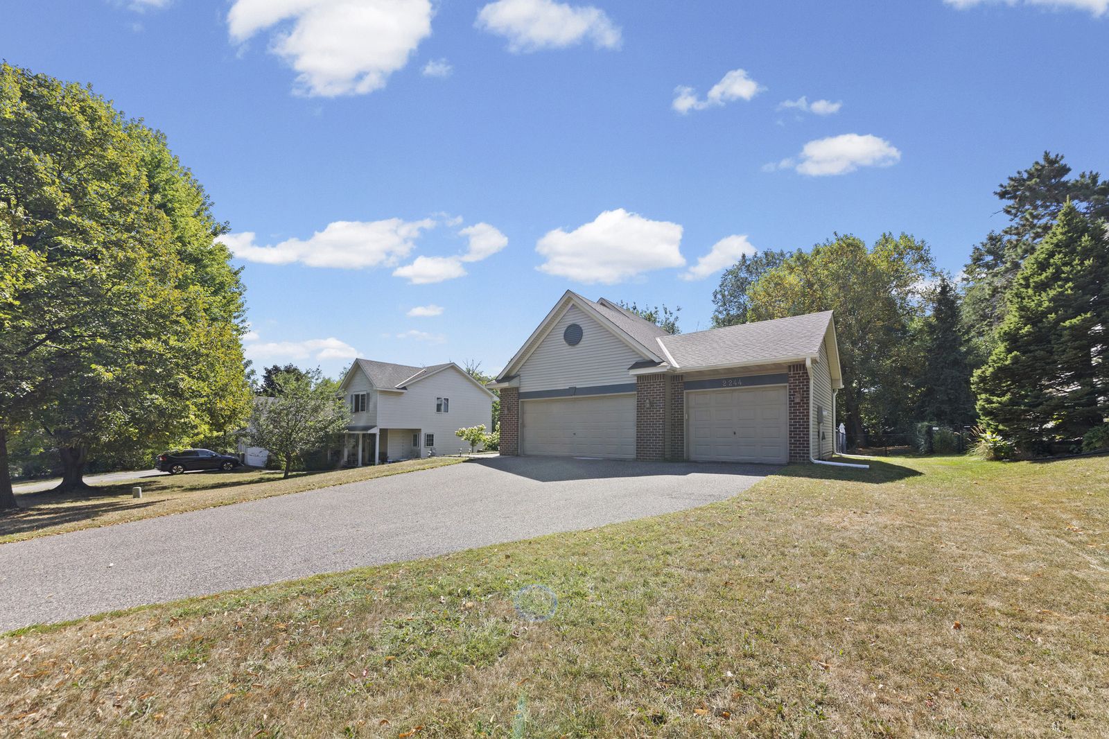 Photo of 2244 Emerald Lane, Saint Paul, MN 55119