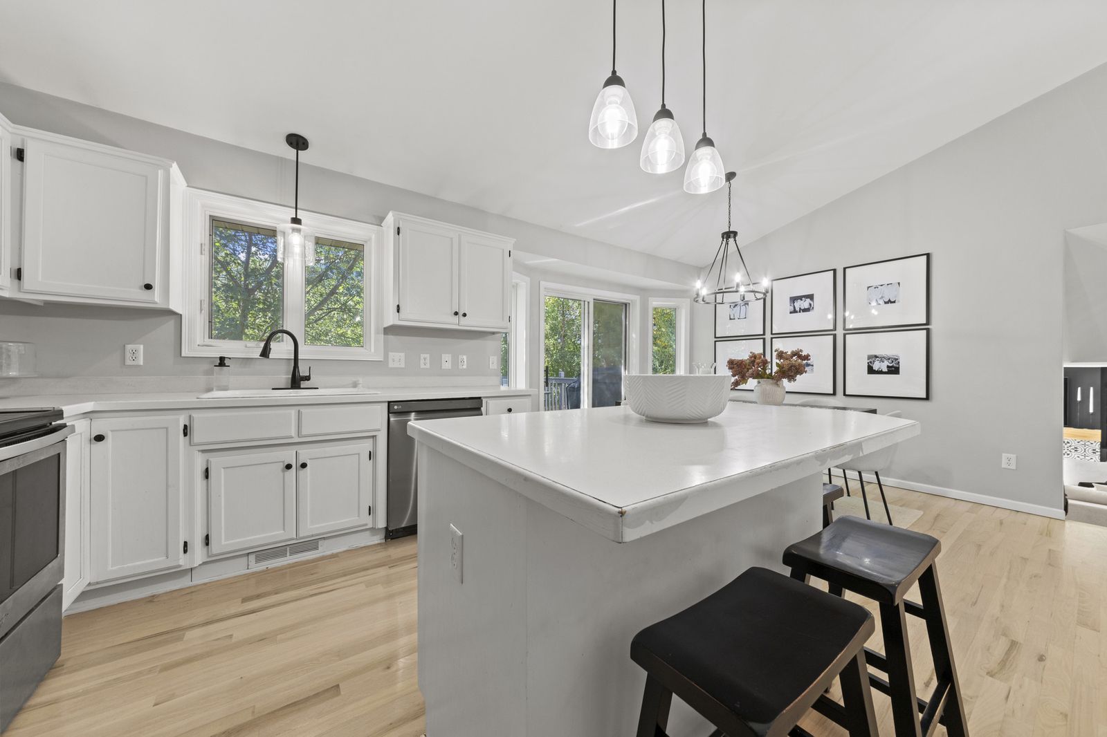 Photo of 2244 Emerald Lane, Saint Paul, MN 55119