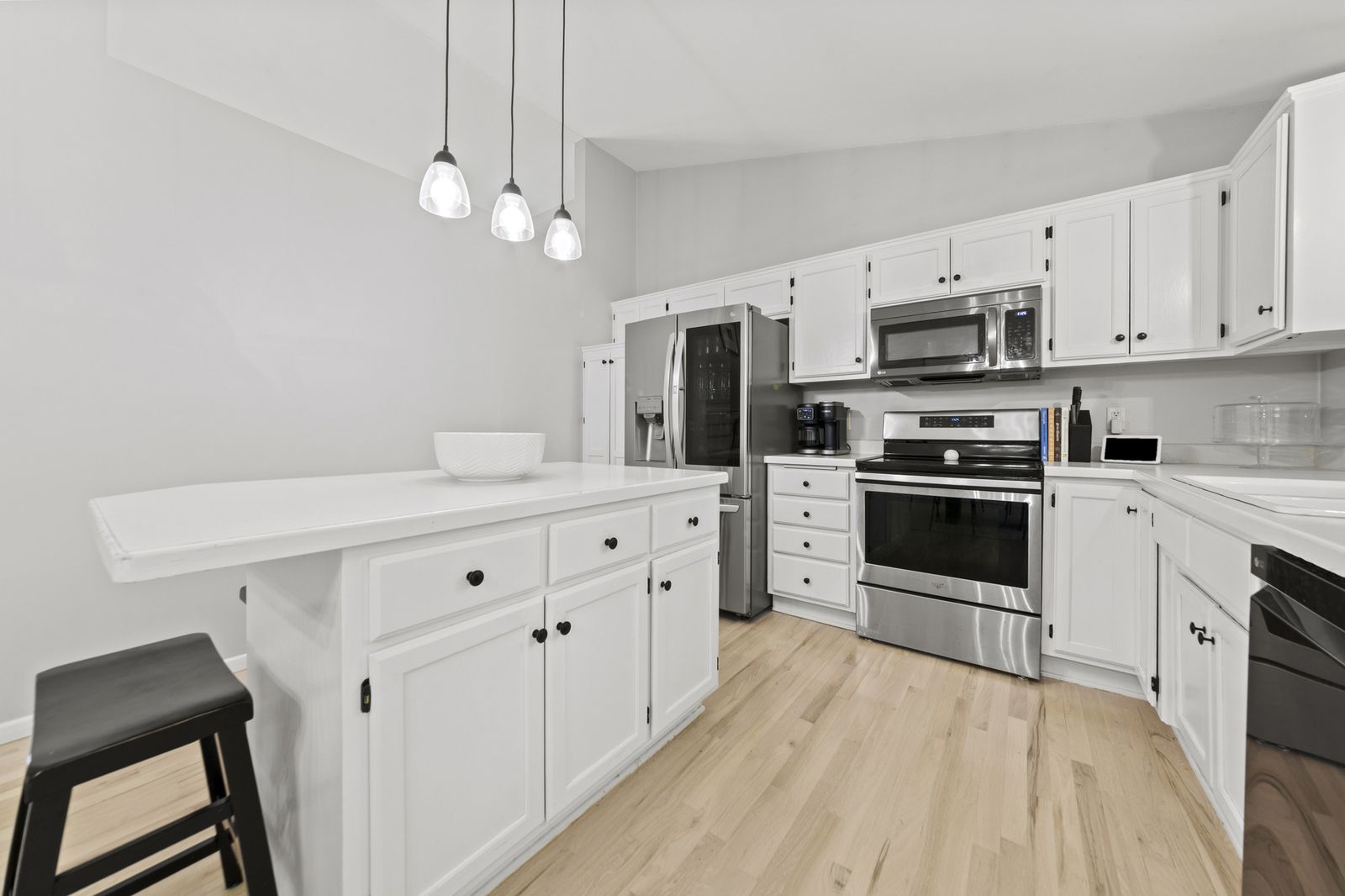 Photo of 2244 Emerald Lane, Saint Paul, MN 55119