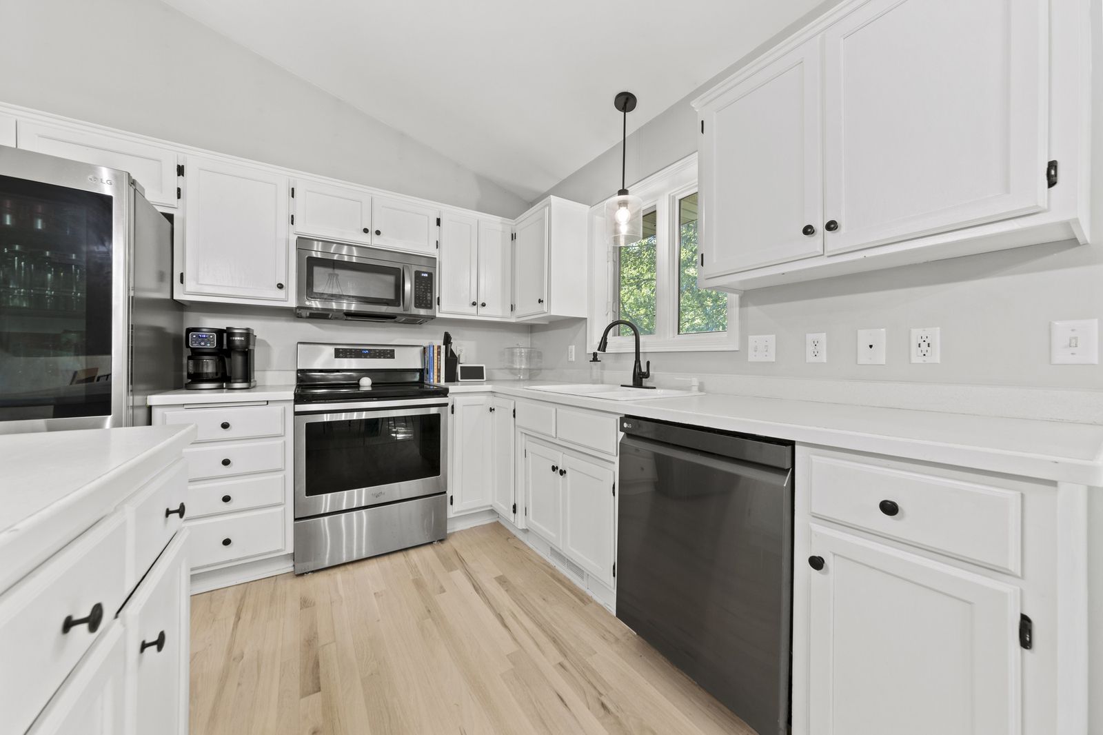 Photo of 2244 Emerald Lane, Saint Paul, MN 55119