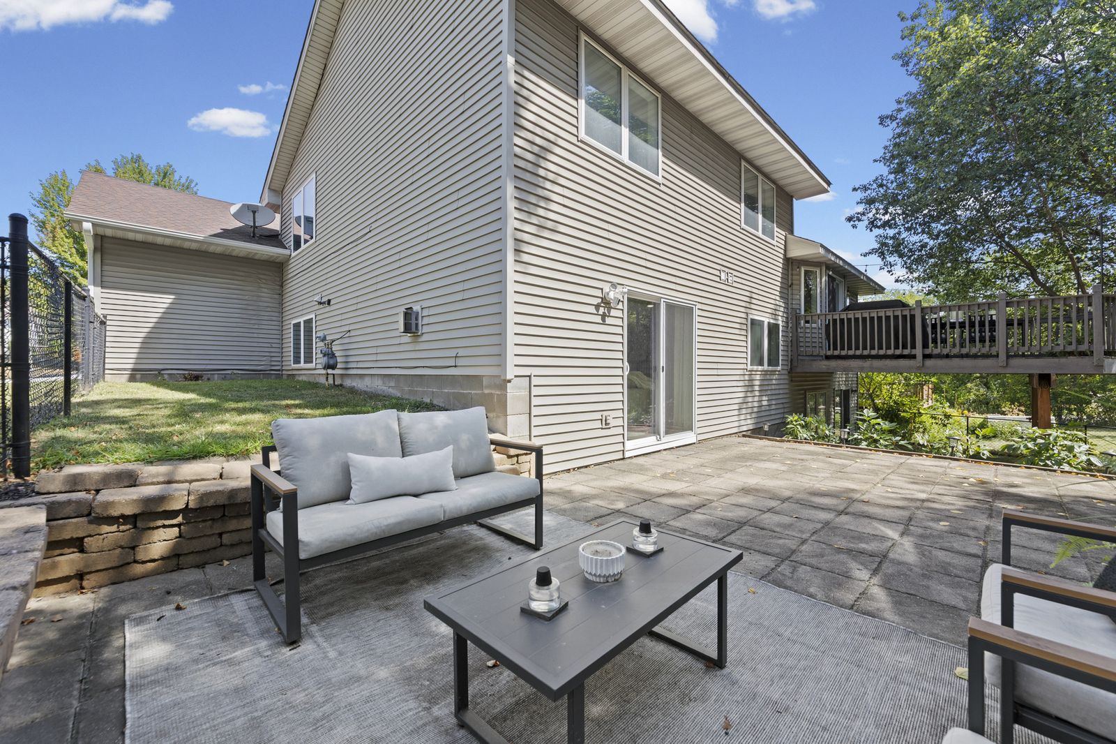 Photo of 2244 Emerald Lane, Saint Paul, MN 55119