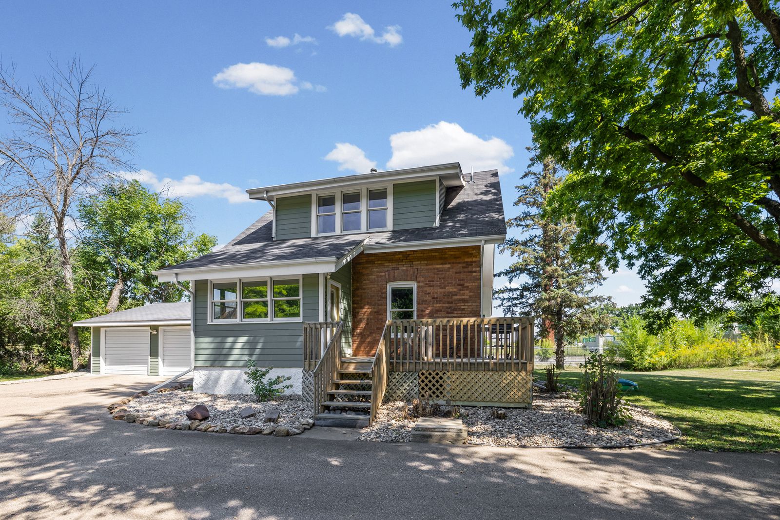 Photo of 3310 Chaska Boulevard, Chaska, MN 55318