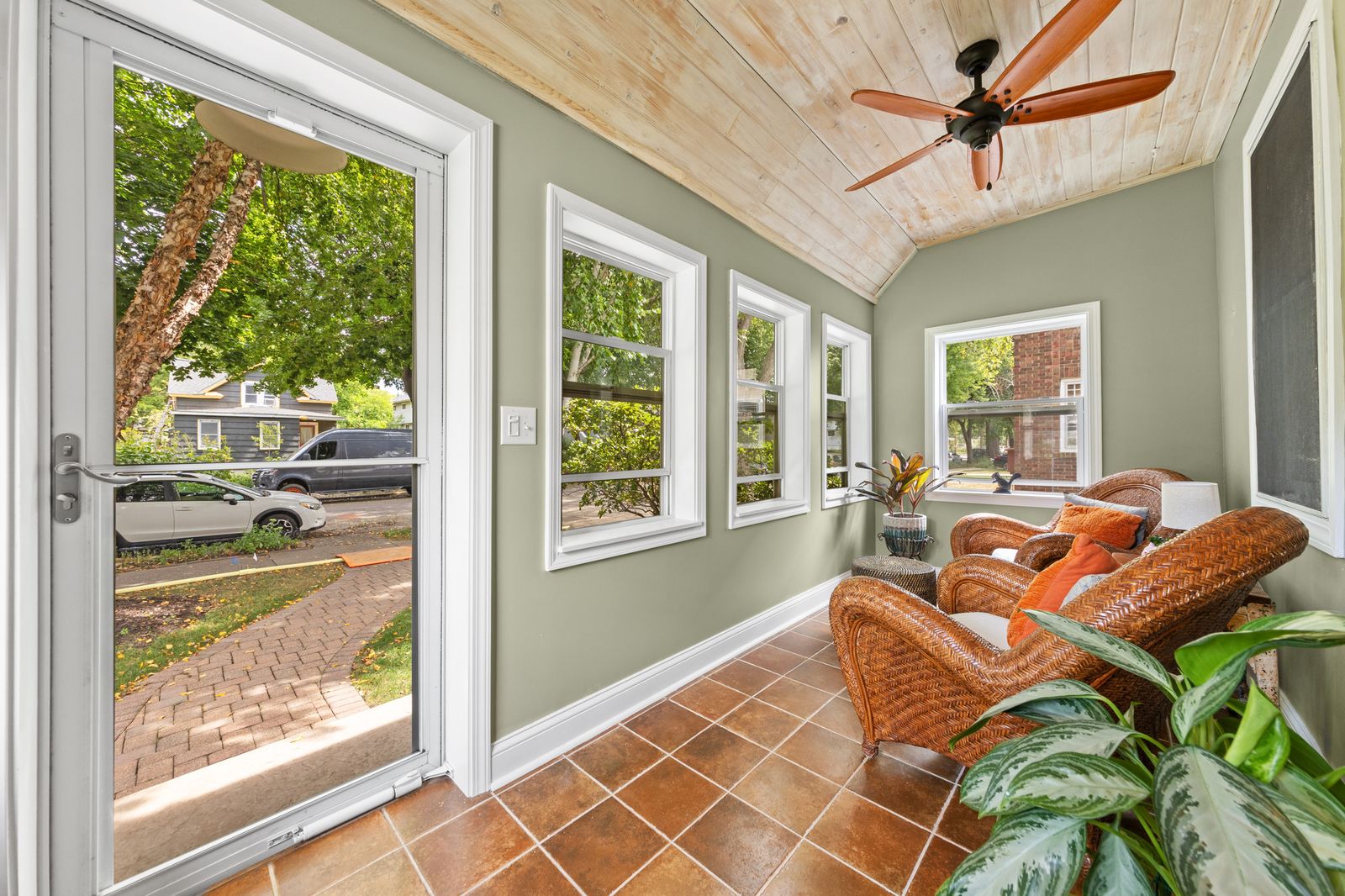 Photo of 4226 Pillsbury Avenue S, Minneapolis, MN 55409