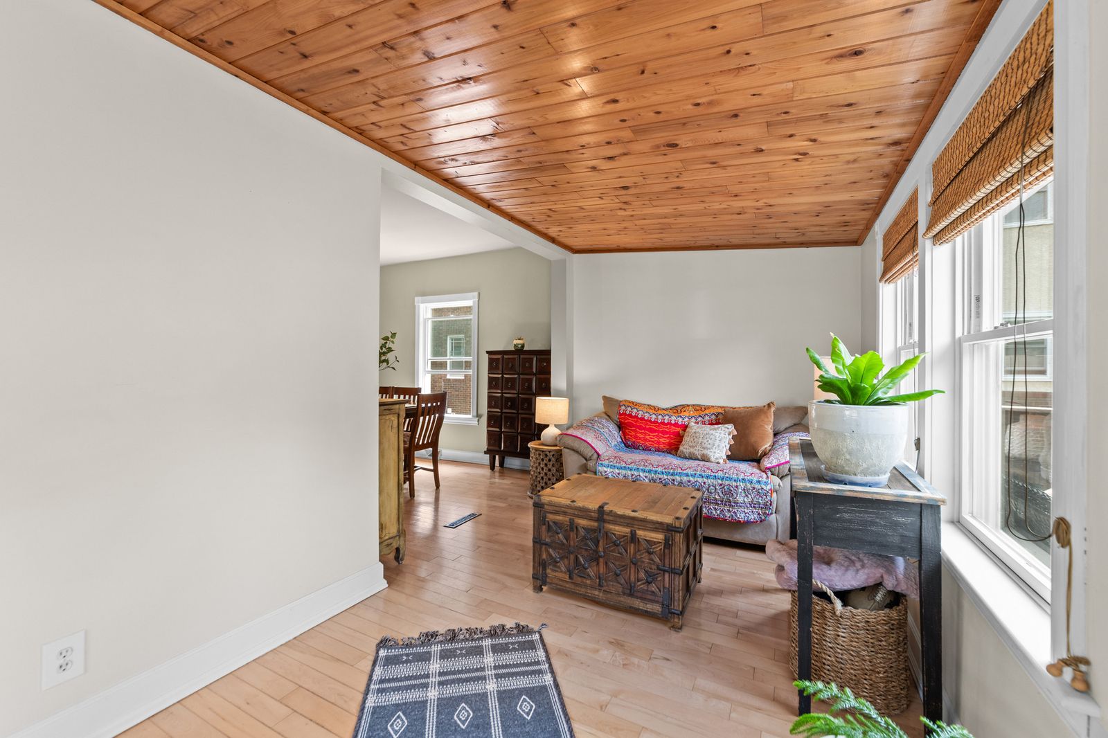 Photo of 4226 Pillsbury Avenue S, Minneapolis, MN 55409