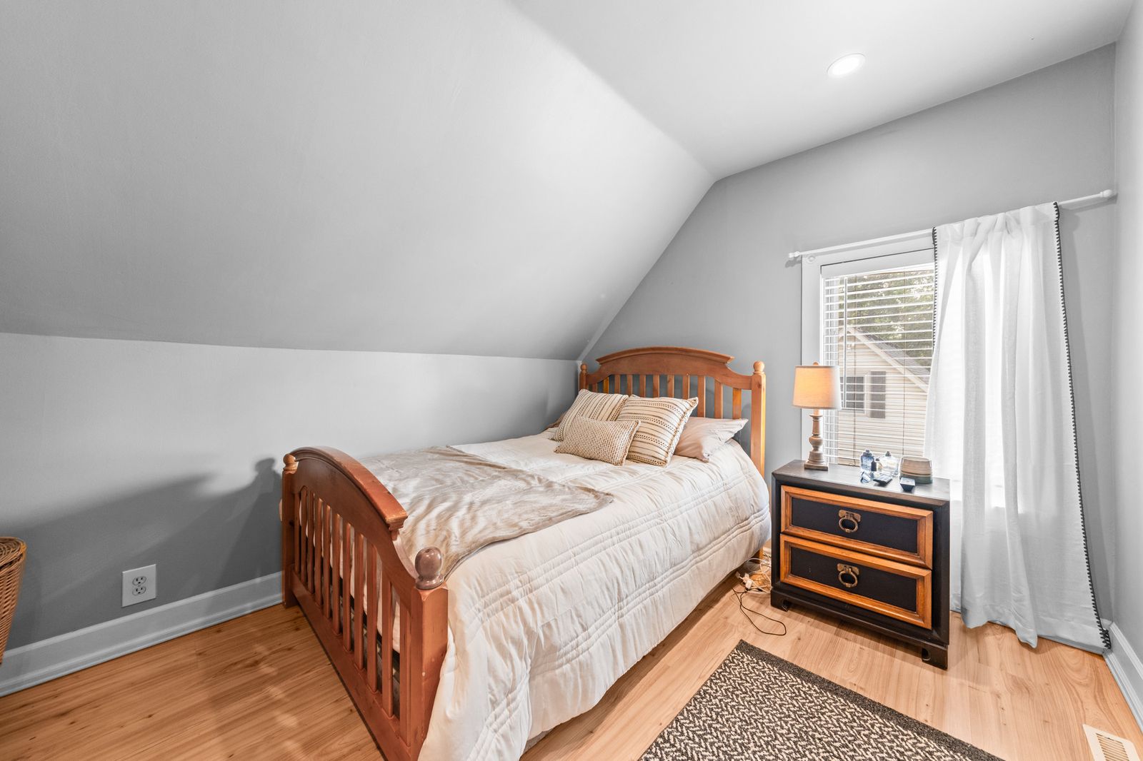 Photo of 4226 Pillsbury Avenue S, Minneapolis, MN 55409