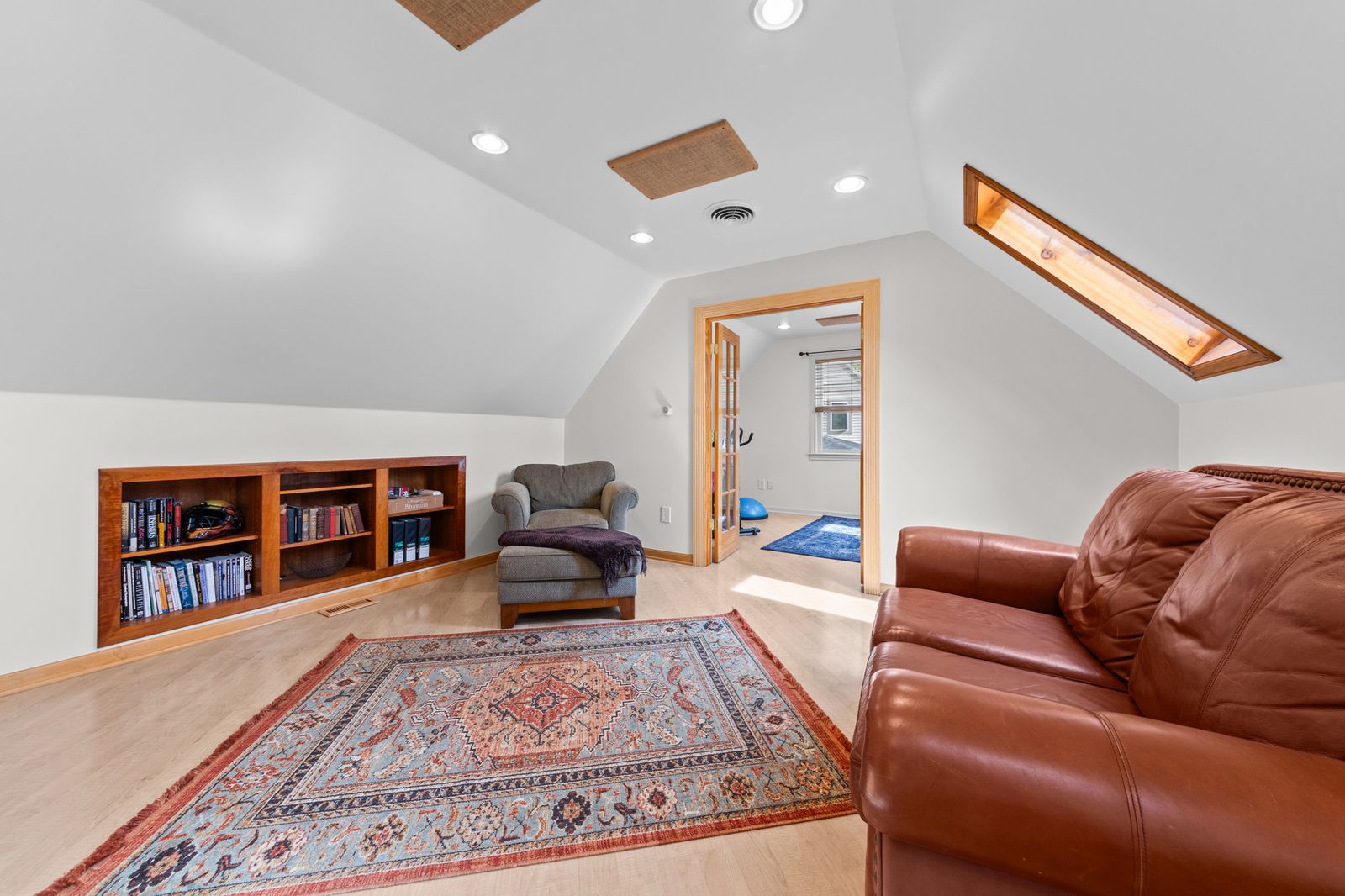 Photo of 4226 Pillsbury Avenue S, Minneapolis, MN 55409