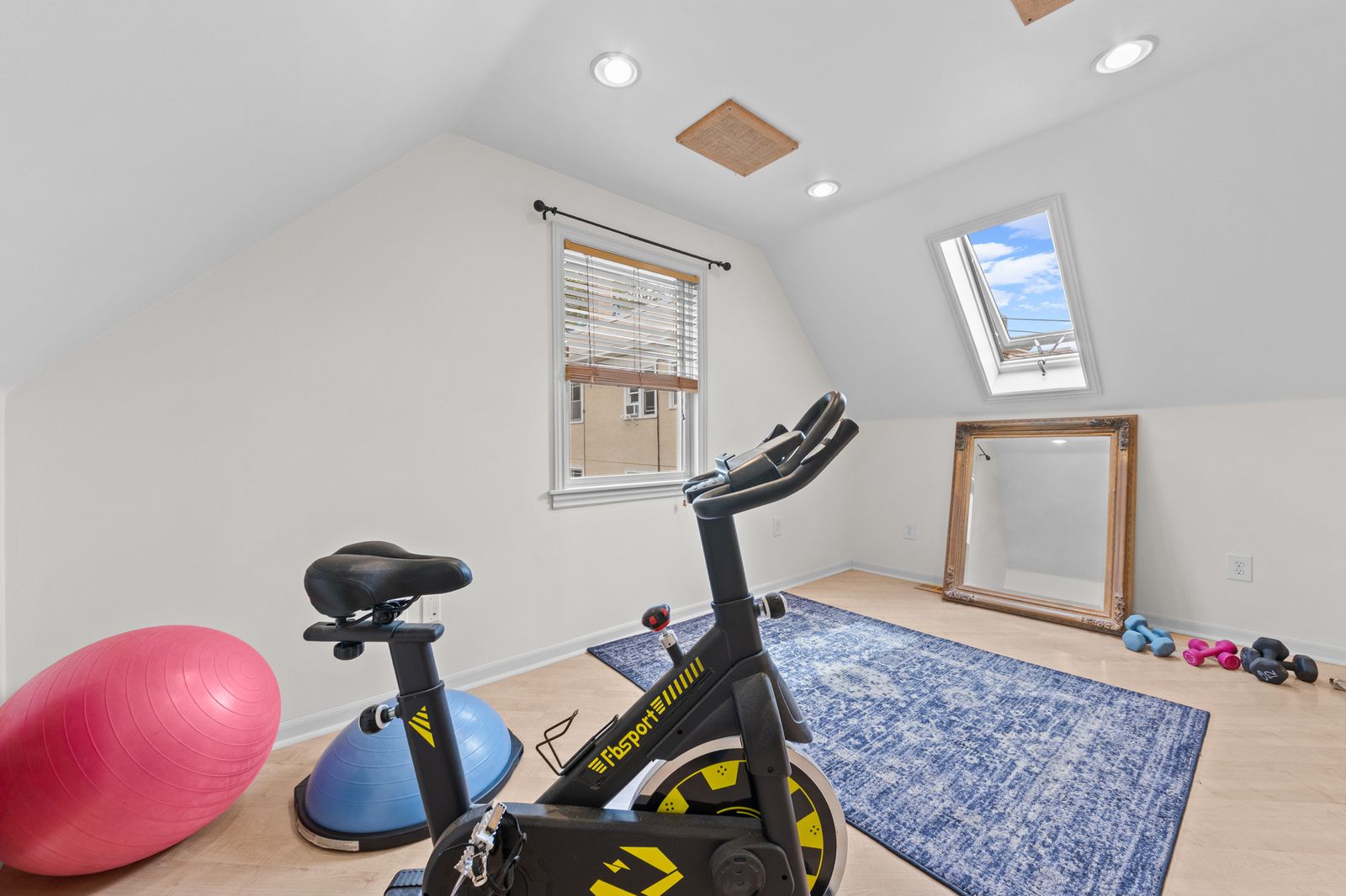 Photo of 4226 Pillsbury Avenue S, Minneapolis, MN 55409