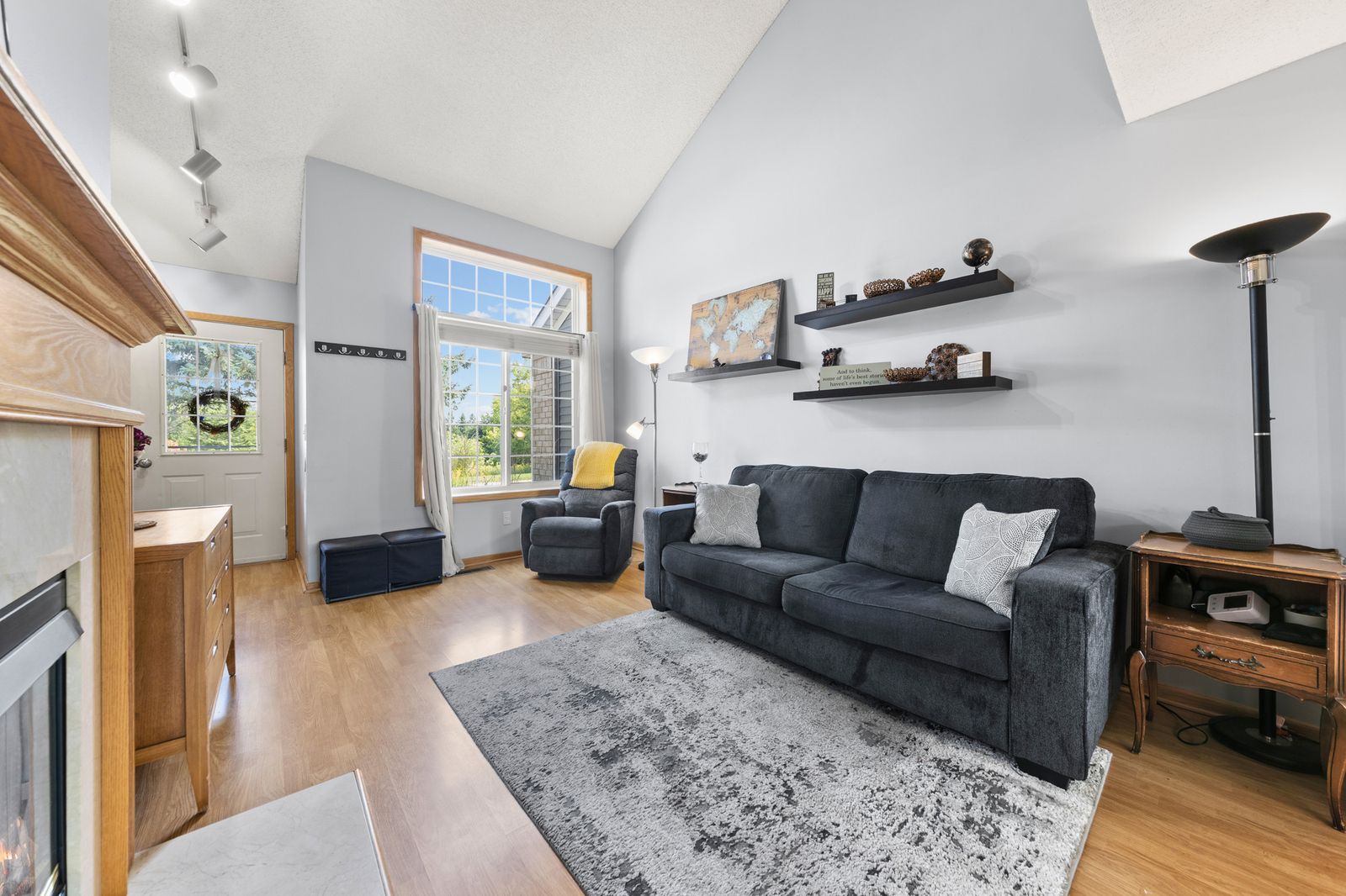 Photo of 446 Mission Hills Way East, Chanhassen, MN 55317