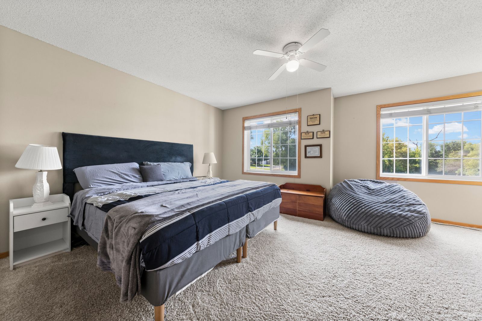 Photo of 446 Mission Hills Way East, Chanhassen, MN 55317