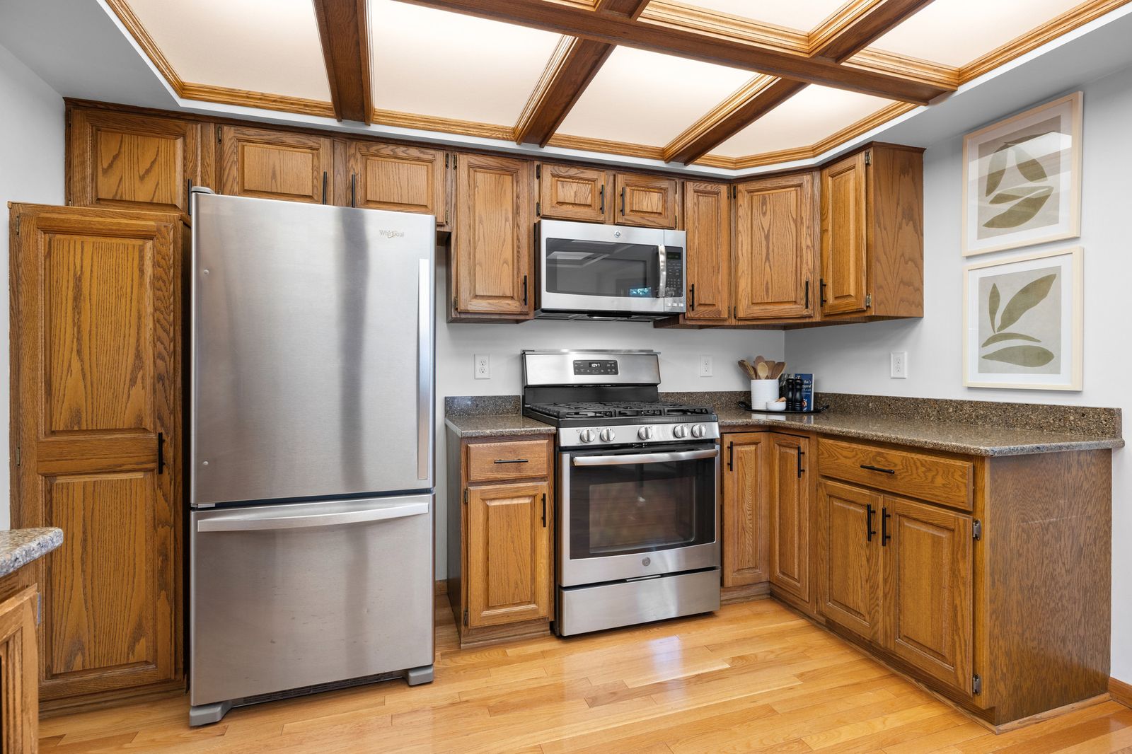 Photo of 4980 Oakview Lane North, Plymouth, MN 55442
