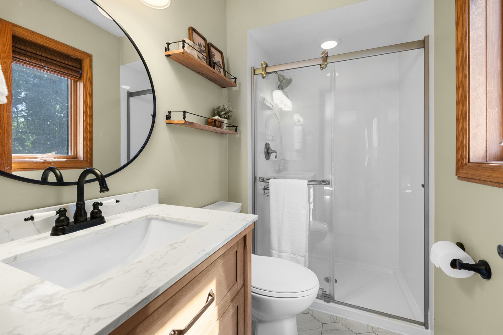 Photo of 4980 Oakview Lane North, Plymouth, MN 55442