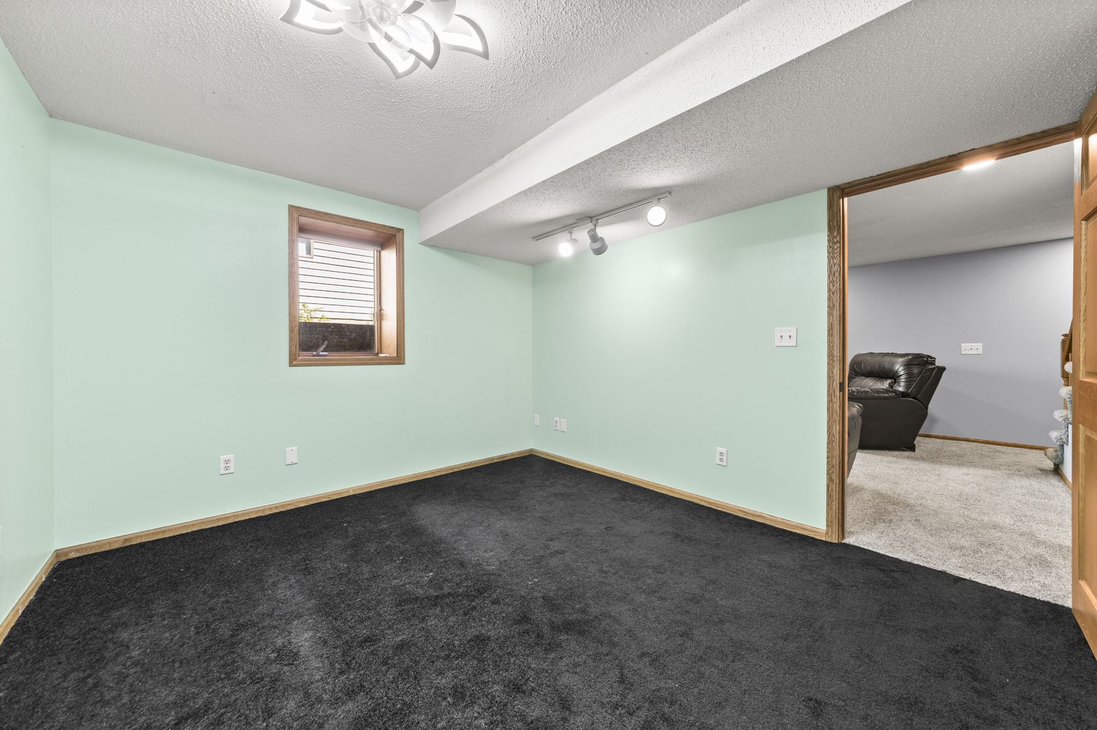 Photo of 500 Bohlken Drive, Hastings, MN 55033