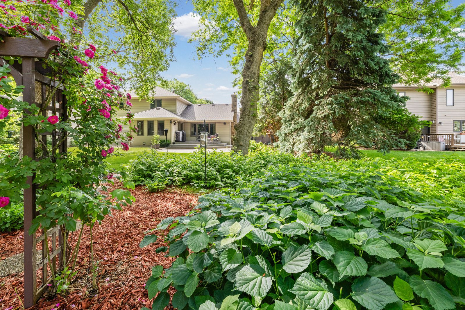 Photo of 500 Bohlken Drive, Hastings, MN 55033