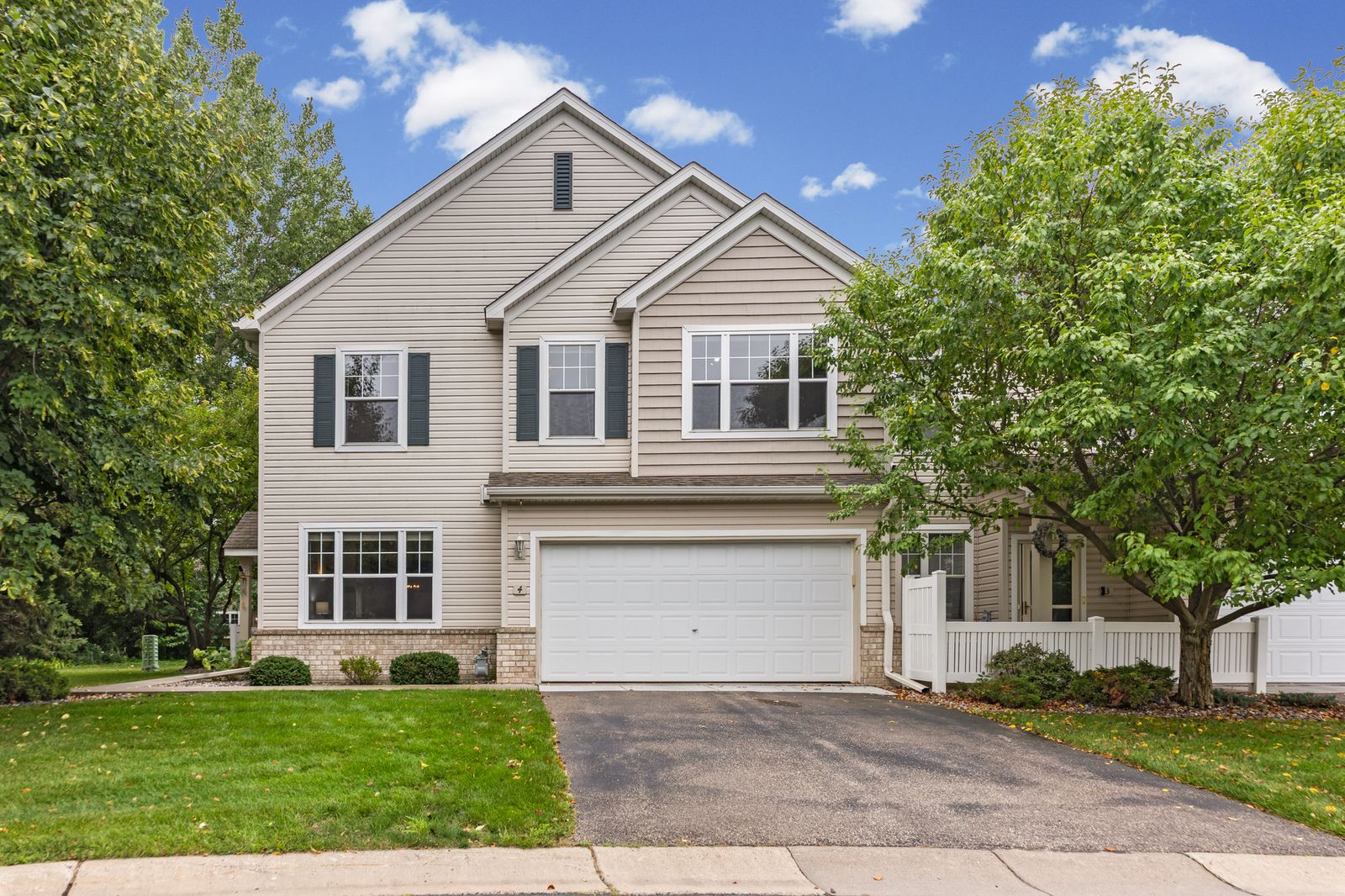 Photo of 5020 Holly Lane North 1105, Plymouth, MN 55446
