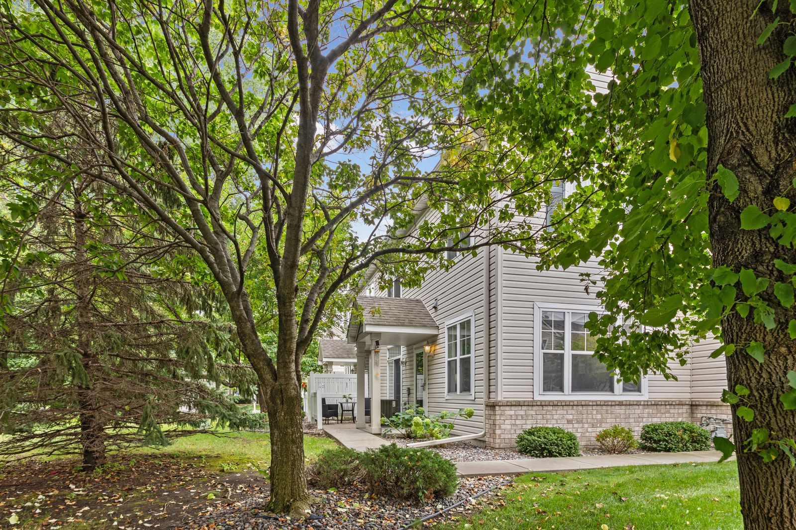 Photo of 5020 Holly Lane North 1105, Plymouth, MN 55446
