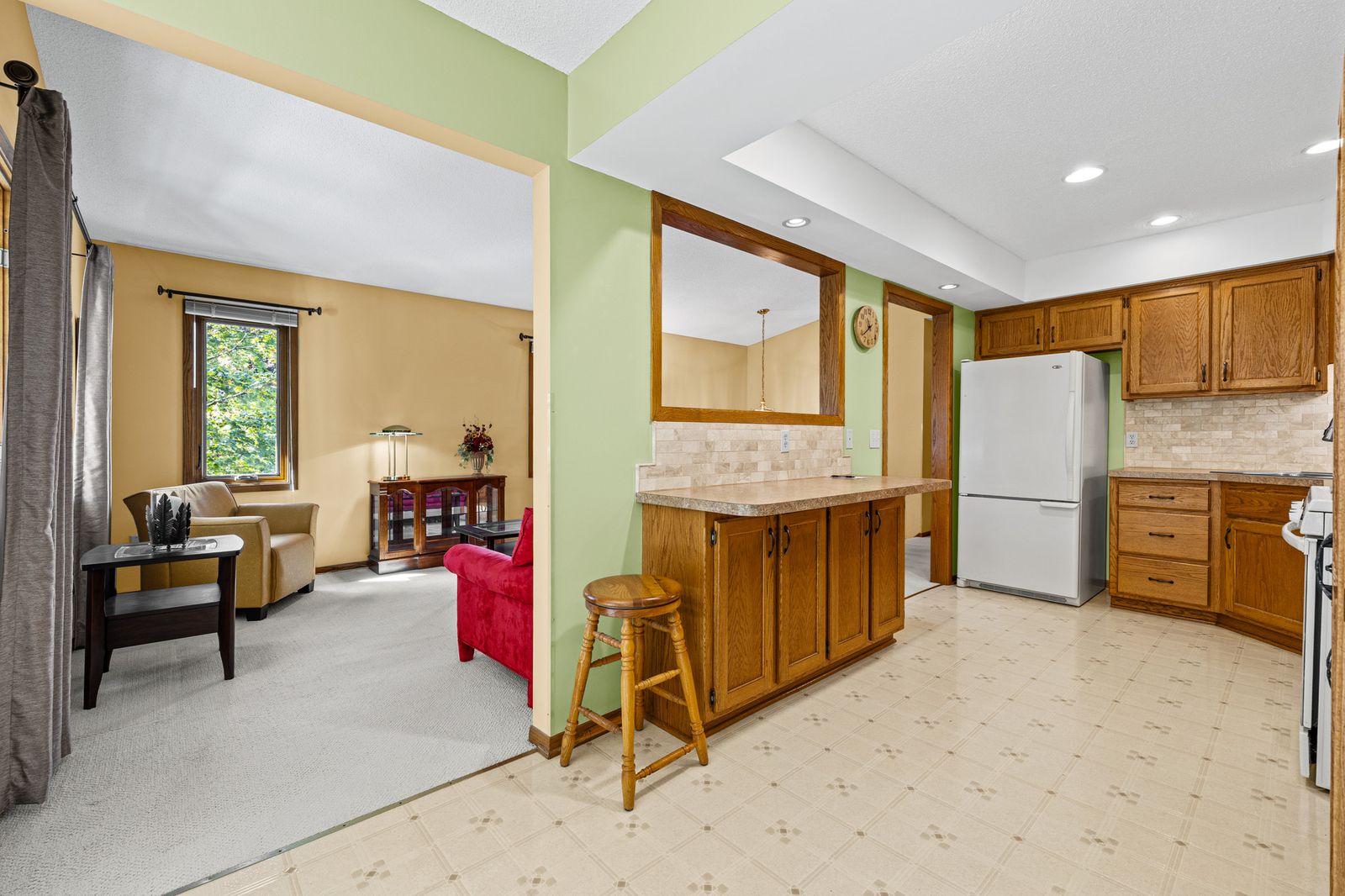 Photo of 5642 Chatsworth Street North, Shoreview, MN 55126