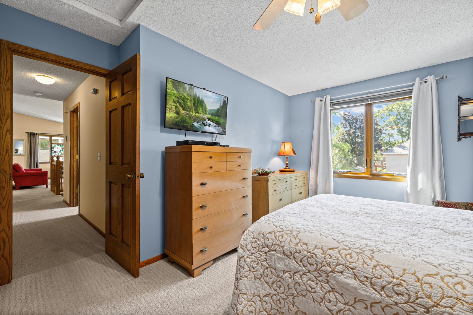 Photo of 5642 Chatsworth Street North, Shoreview, MN 55126