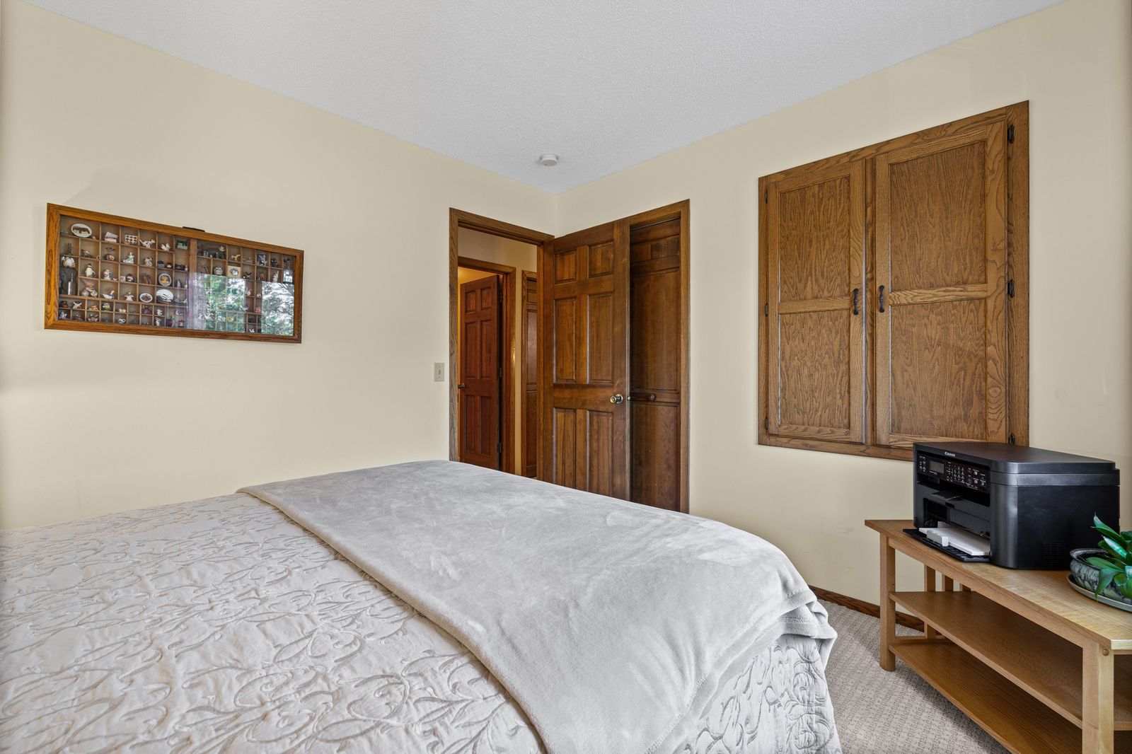 Photo of 5642 Chatsworth Street North, Shoreview, MN 55126