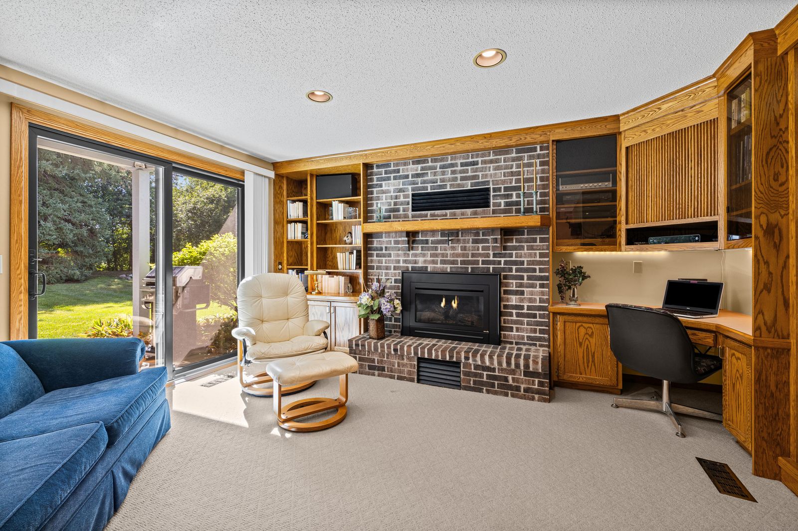 Photo of 5642 Chatsworth Street North, Shoreview, MN 55126