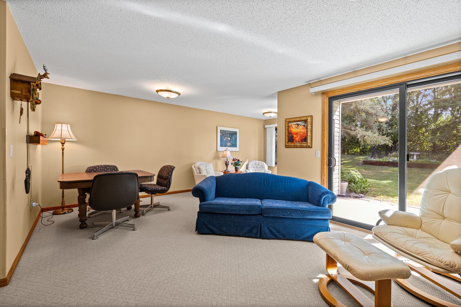 Photo of 5642 Chatsworth Street North, Shoreview, MN 55126