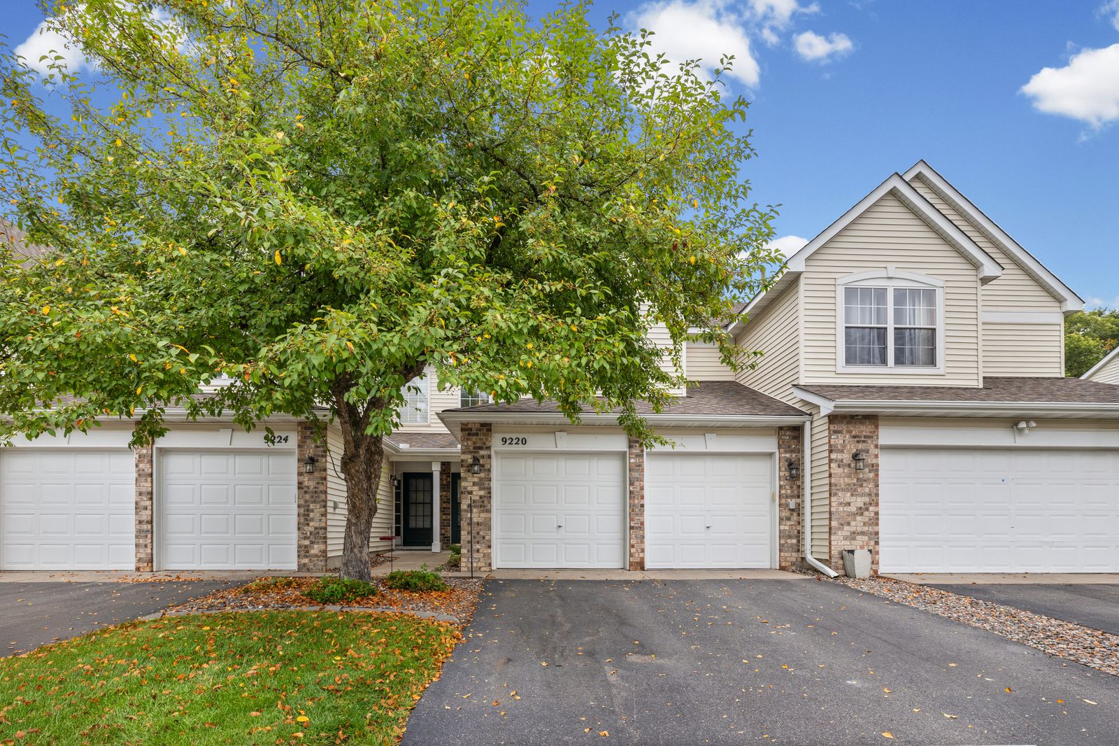 Photo of 9220 Merrimac Lane North, Maple Grove, MN 55311