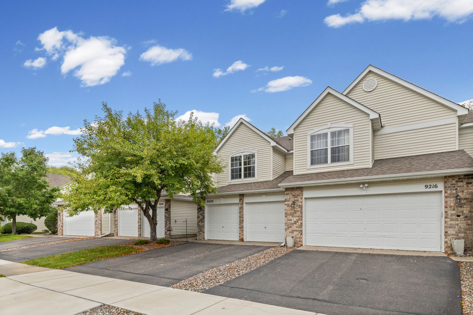 Photo of 9220 Merrimac Lane North, Maple Grove, MN 55311