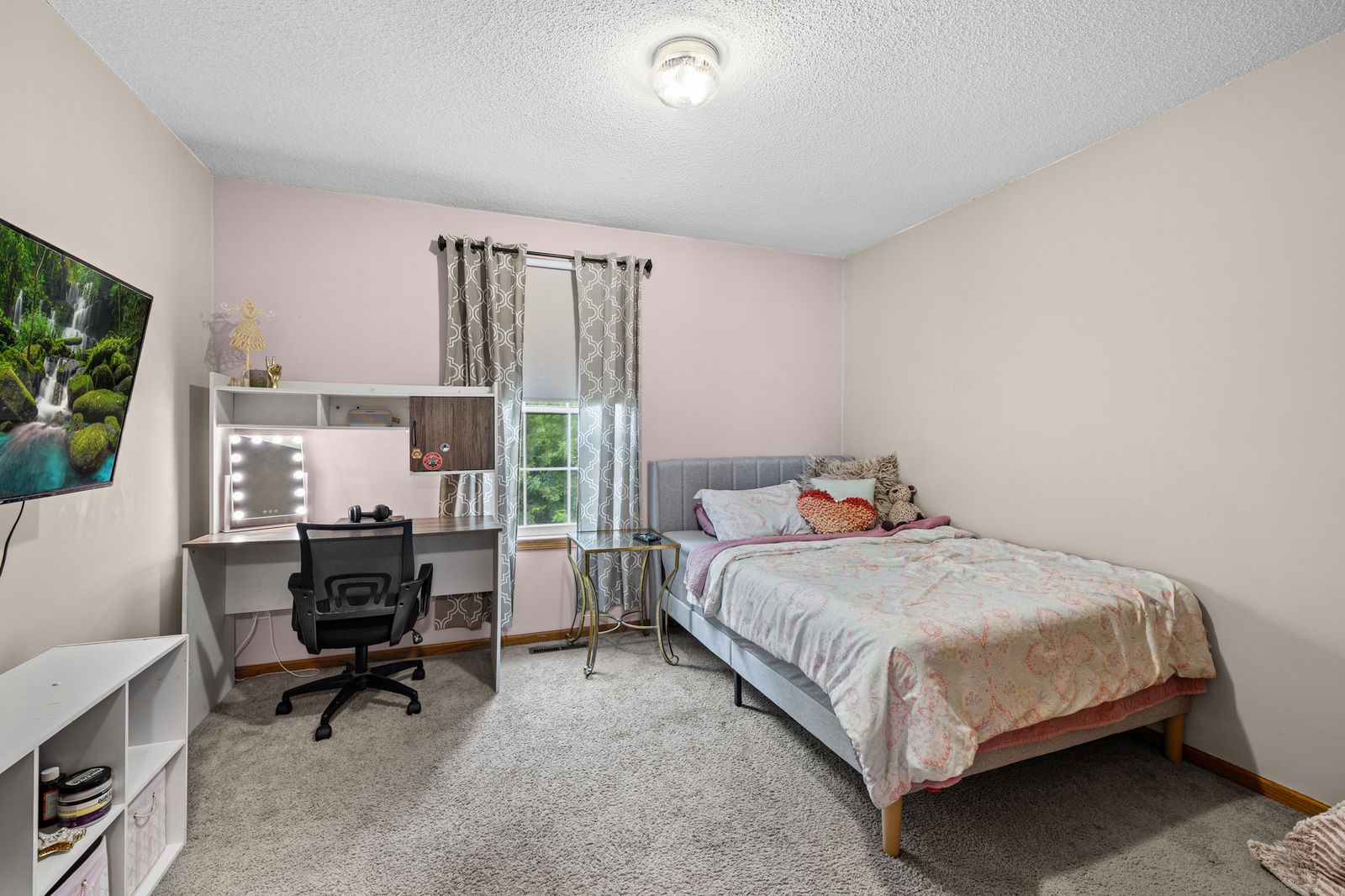 Photo of 9220 Merrimac Lane North, Maple Grove, MN 55311